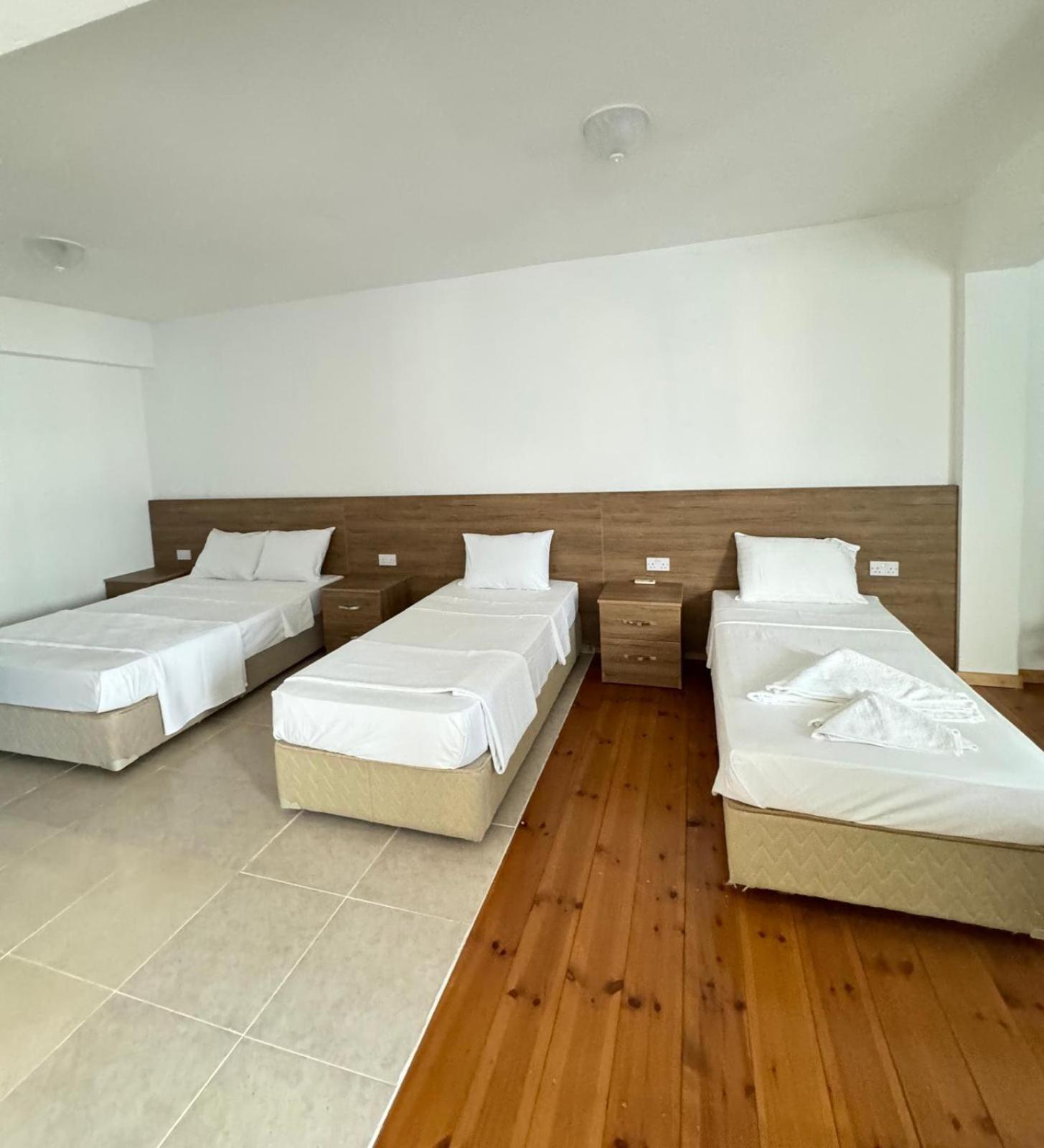 The Horse Farm Hotel Agios Georgios  Exterior photo
